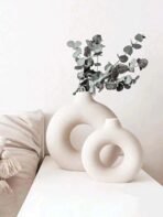 1pc Black Plastic Round Vase Decor, Artificial Dried Flower Vase, Floral Art Vase, Minimalist Living Room & Exhibition Hall Decor, Home Decor, Vase, Tabletop Decoration. Room Decor Glass Vase Note: This Product Is Made Of Plastic Material - Image 2