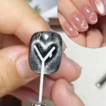 1/2/4pcY-shaped Love Heart Magnetic Auxiliary Tool For Match with Nail Magnet Suck Cat Eye Heart Shapes Effect Nail Gel DIY Tool