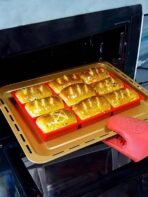 1pc Silicone Mini Toast Bread Mold, Silicone Baking Mold, Non-Stick Mini Bread Mold, 9-Cavity Silicone Bread Baking Mold, Perfect For Mini Toast, Cake, Bread And Meatloaf, Cake, Brownies, Heat-Resistant Handmade Baking Mold Suitable For Birthday, Jelly Mo - Image 4